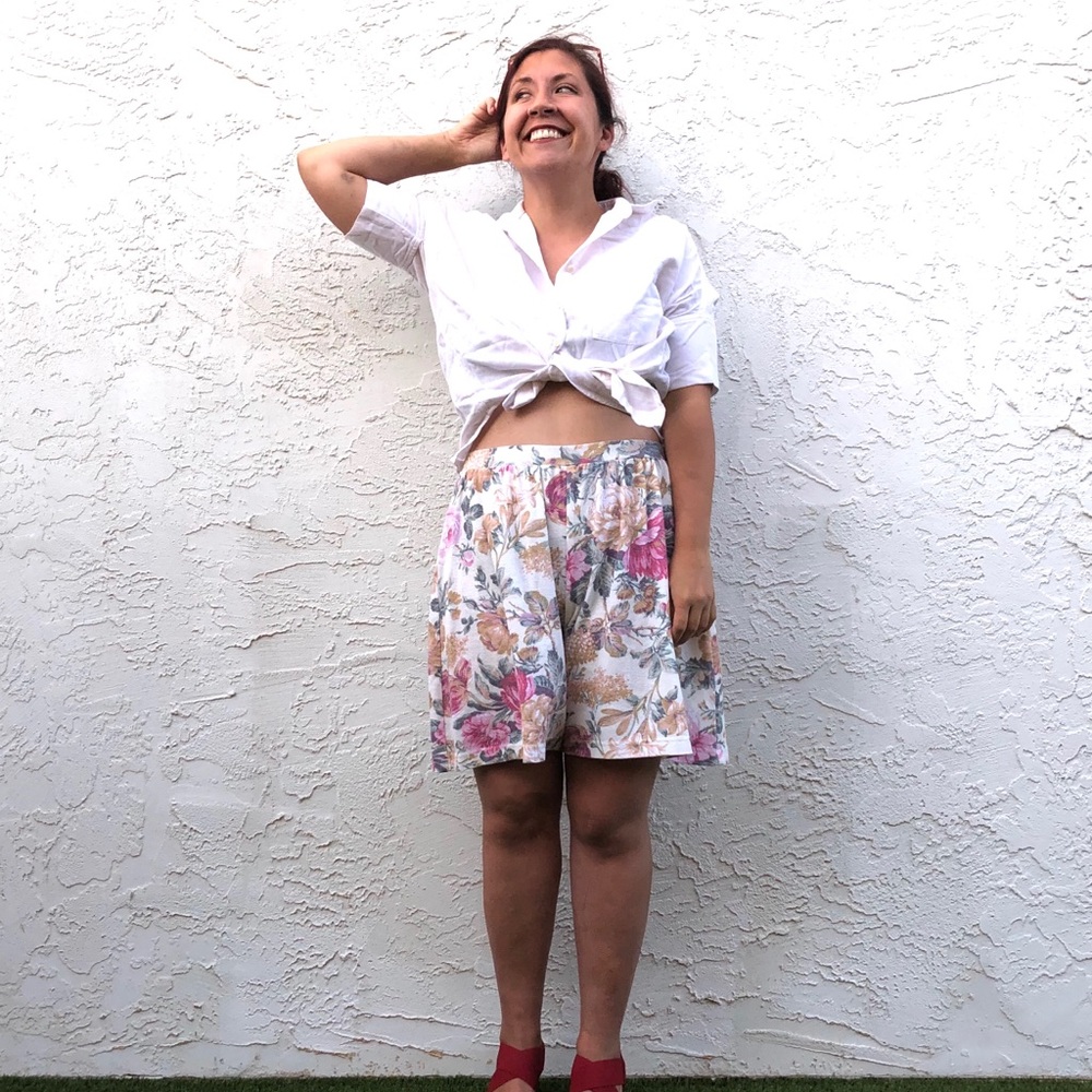 Vintage Floral Shorts, Size M